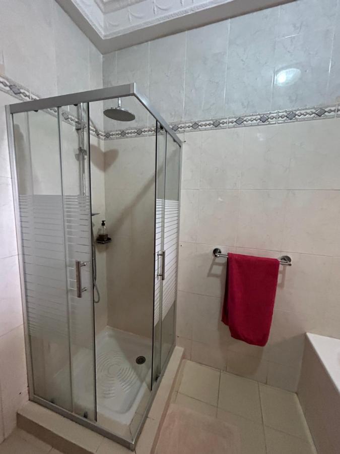 Villa Jade Dakar Bagian luar foto
