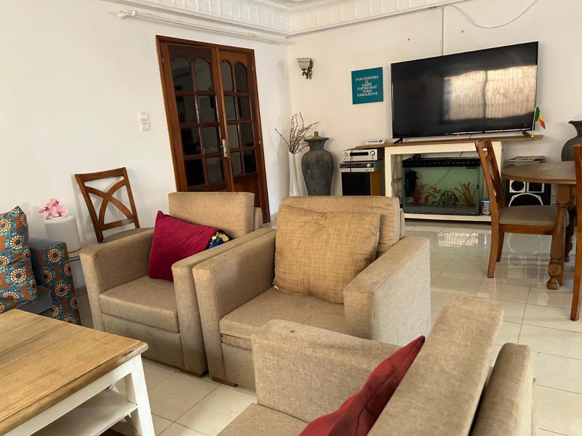 Villa Jade Dakar Bagian luar foto