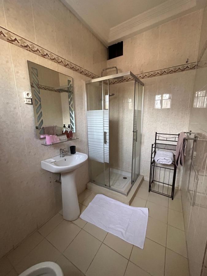 Villa Jade Dakar Bagian luar foto